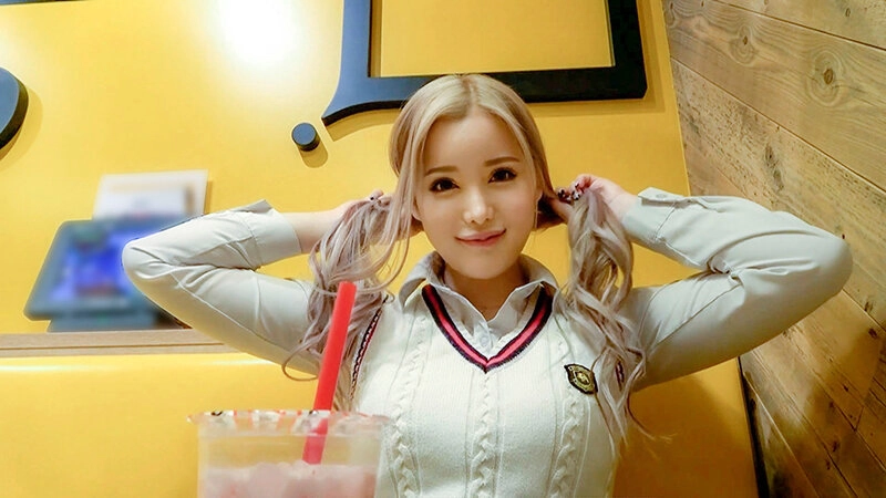 お姫様系金髪ギャル ひめたん（18） 白雪ひめ