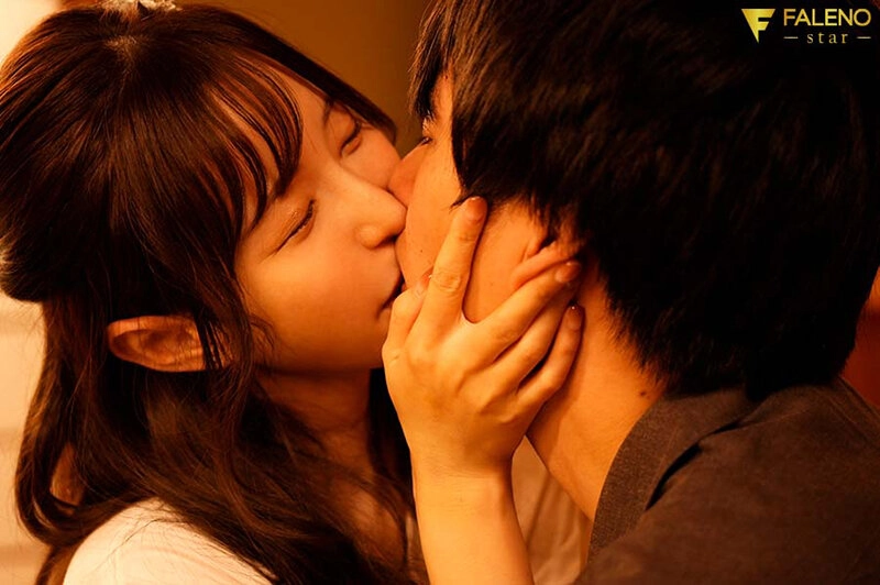 可愛い従弟の童貞を奪ったら絶倫を越える激倫セックスで逆堕としされた私出演・原案 天使もえ 2,080 11