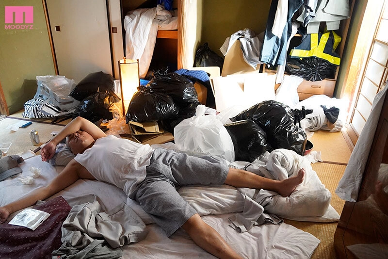 ボクをゴミ部屋から救おうとしてくれるありな先生が性欲モンスターオヤジに犯●れる姿を鬱勃起しながら見つめることしか出来なかったあの日… 新ありな - 新ありな (橋本ありな)