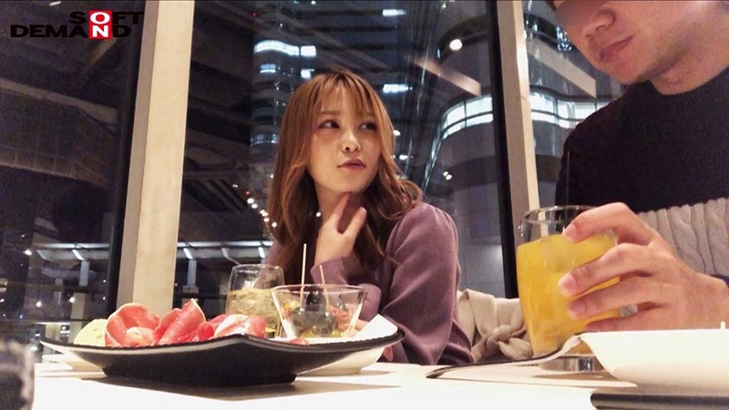 普段はしっかり者のお姉さんだけど2人きりの時は僕にデレMな年上彼女とヤリまくり愛しまくりお泊まりデート 希代あみ