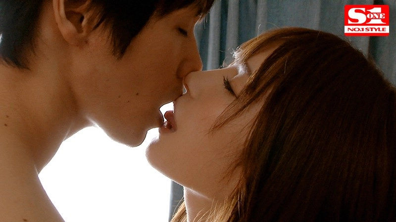 一ヶ月間の禁欲の果てに彼女の親友と僕が浮気SEXだけに没頭した彼女不在の2日間。 橋本ありな - 橋本ありな (新ありな)