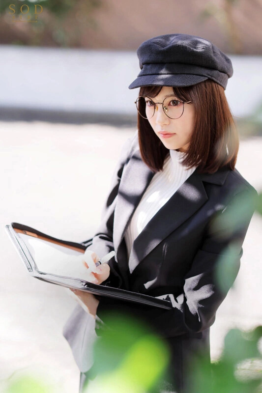 「あなたも寝取って差し上げましょうか？」巷で噂のスゴ腕別れさせ屋工作員A・Kさん(20代女性)への密着取材に成功。心もチ○ポも掴む寝取り誘引中出しセックスの実態とは！？ 天宮花南