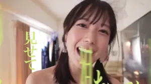 4枚目 | これが交際歴1年の恋人がするセックス！？リアルにものすごく近い同棲生活！最高にエッチで可愛いよっつんが彼女になってハメまくり！ 小湊よつ葉