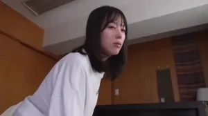 5枚目 | これが交際歴1年の恋人がするセックス！？リアルにものすごく近い同棲生活！最高にエッチで可愛いよっつんが彼女になってハメまくり！ 小湊よつ葉