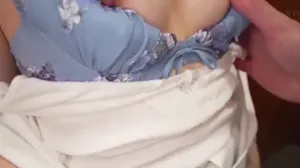 13枚目 | これが交際歴1年の恋人がするセックス！？リアルにものすごく近い同棲生活！最高にエッチで可愛いよっつんが彼女になってハメまくり！ 小湊よつ葉