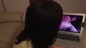 38枚目 | これが交際歴1年の恋人がするセックス！？リアルにものすごく近い同棲生活！最高にエッチで可愛いよっつんが彼女になってハメまくり！ 小湊よつ葉