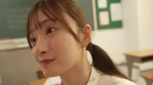 4枚目 | 渚恋生 初ドラマ作品 キスから始まる4職業コスプレ 職場なのにスイッチが入ると止まらない本性エッチな働くオンナ。 4,080 9